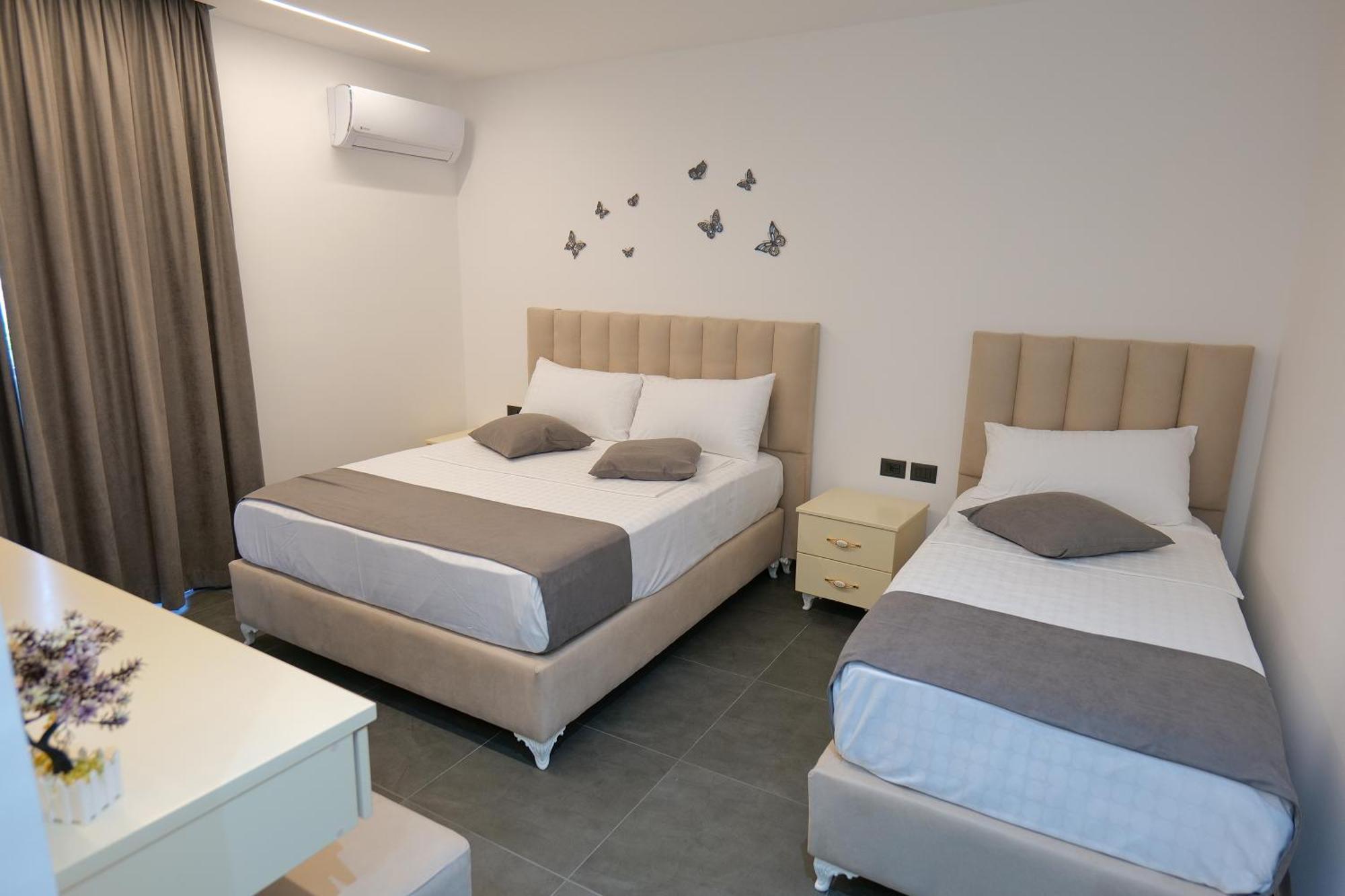 Hotel Celaj Vlorë Εξωτερικό φωτογραφία