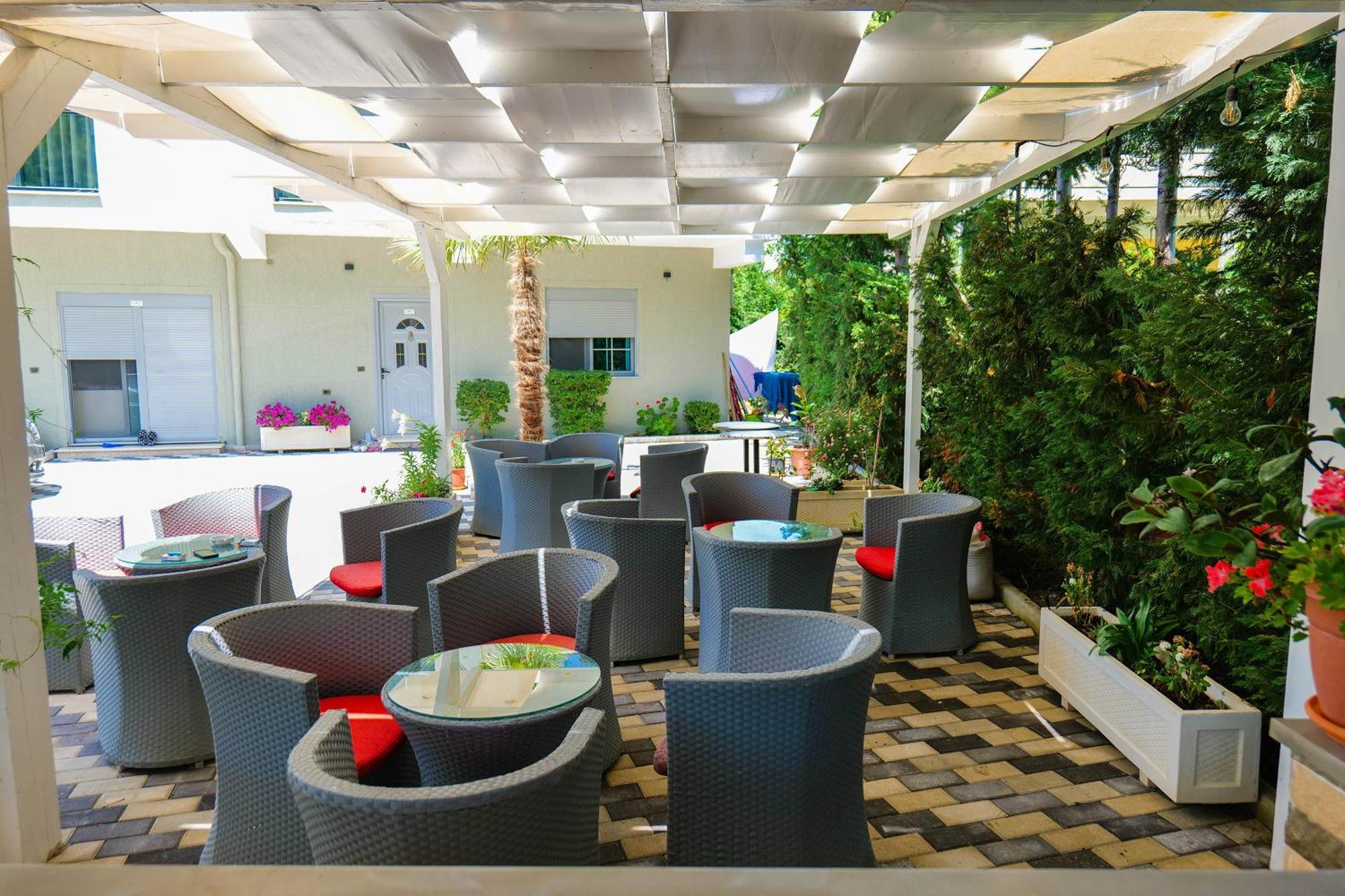 Hotel Celaj Vlorë Εξωτερικό φωτογραφία