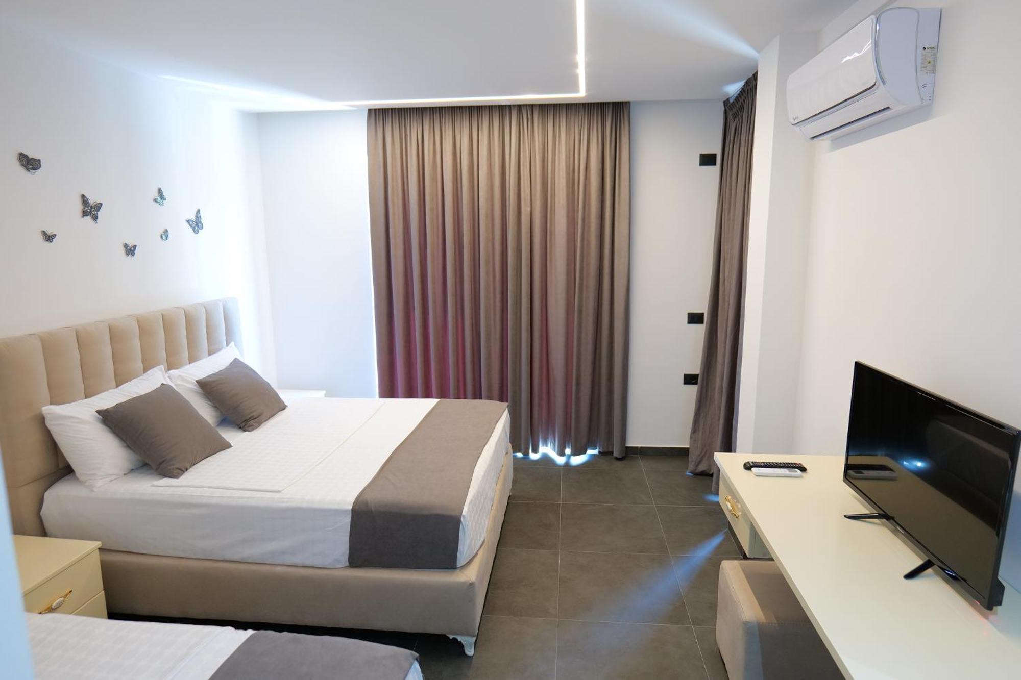 Hotel Celaj Vlorë Εξωτερικό φωτογραφία