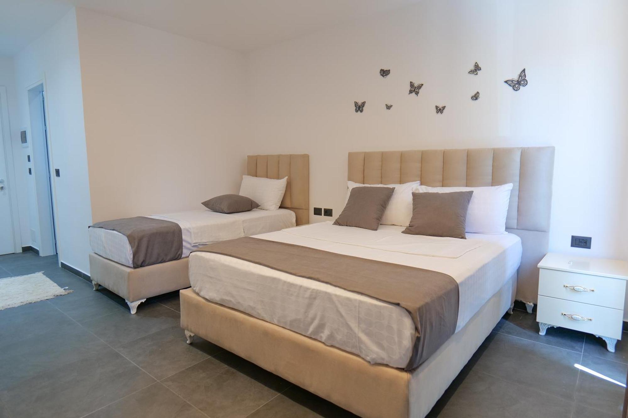 Hotel Celaj Vlorë Εξωτερικό φωτογραφία