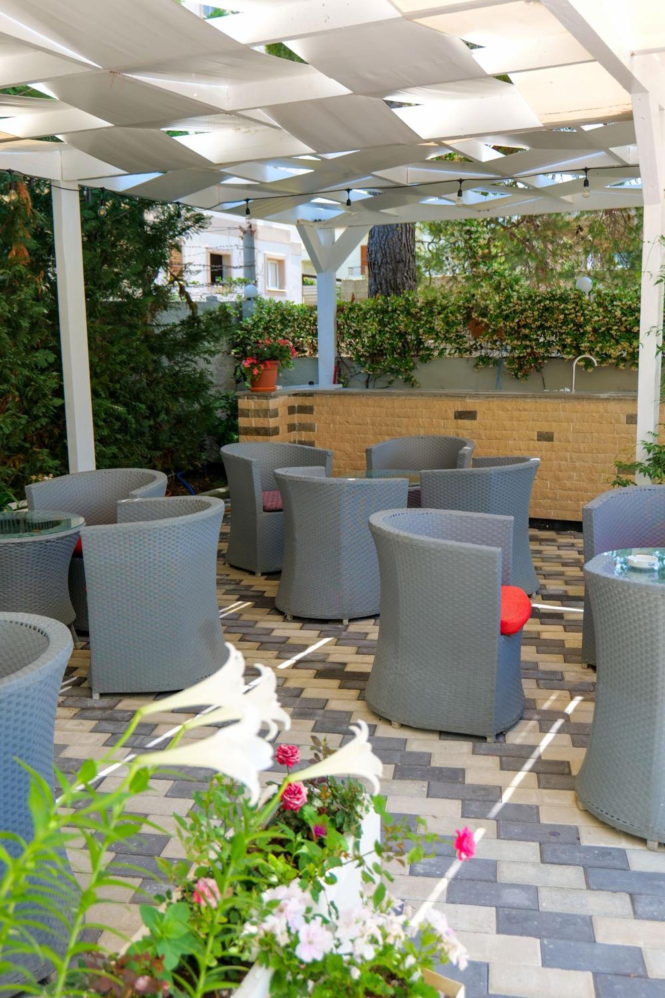 Hotel Celaj Vlorë Εξωτερικό φωτογραφία